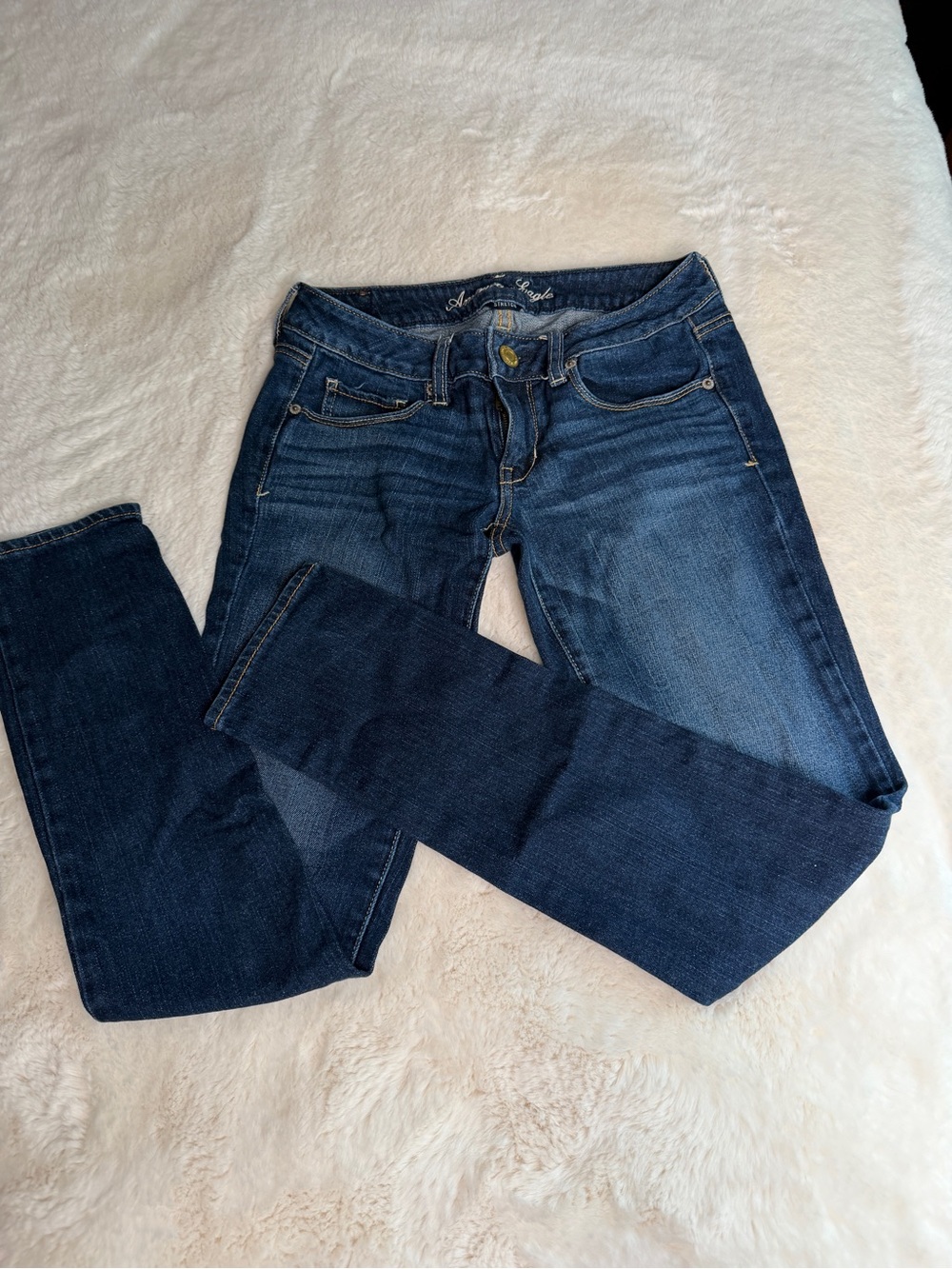American Eagle Outfitters Dark Wash Skinny Jeans - Navy Blue